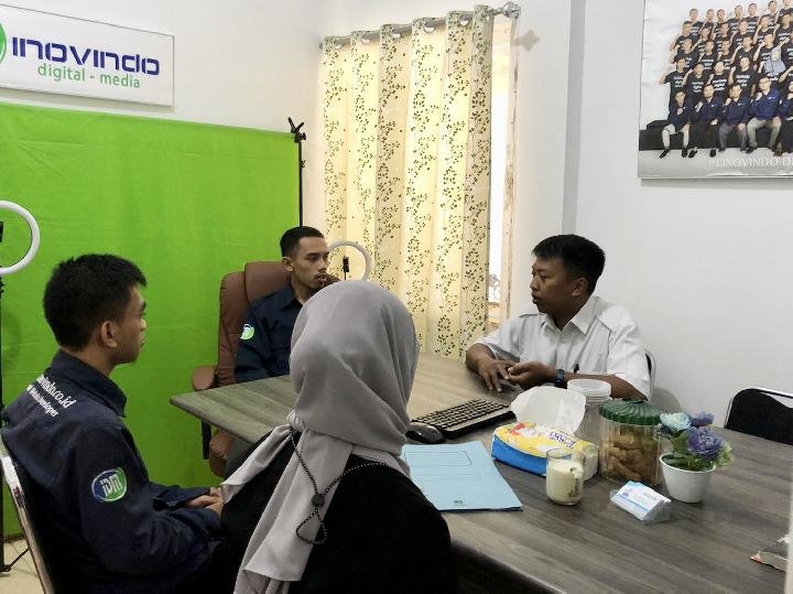 SMKN 7 Baleendah mengutus 2 guru RPL di sekolahnya untuk melaksanakan magang di Inovindo